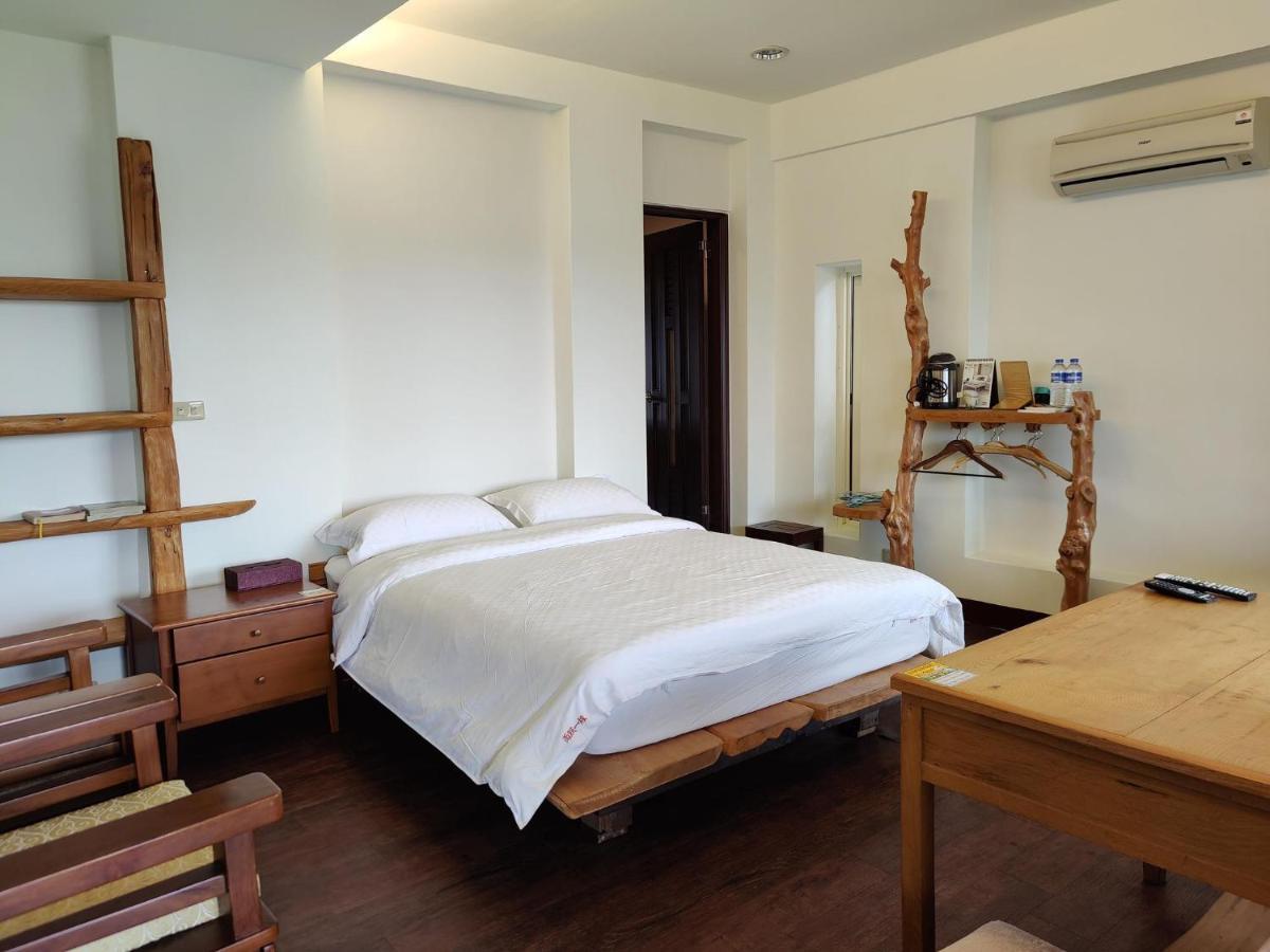 Two Dots On Line Homestay Hualien City Luaran gambar